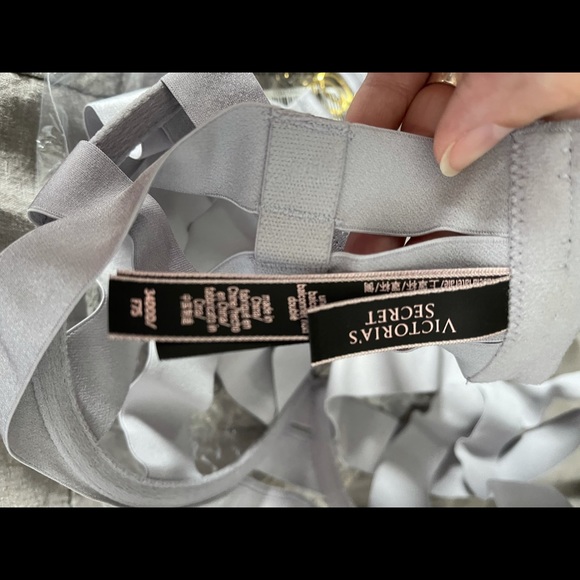 Victoria’s Secret Strappy Banded Caged bra/Panty - Picture 4 of 8